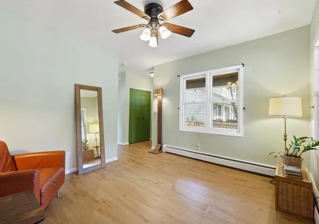 Photo 4 of Sale Pending at 949 Hatch Ave, Saint Paul, MN 55103 | MLS# 7127382 | Listing updated on 2026-09-05