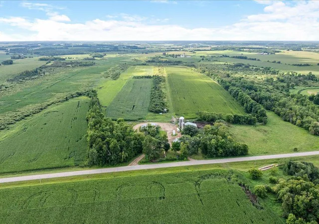 Photo 4 of Single family home for sale at 13727 County Road 32, Bertha, MN 56437 | MLS# 7127394 | Listing updated on 2026-08-28