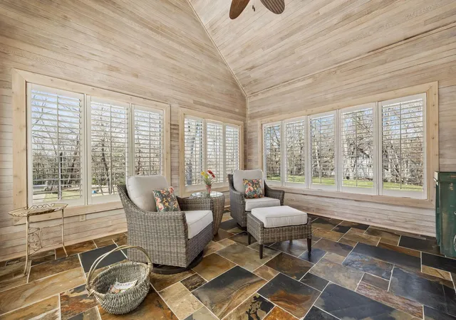 Photo 1 of Single family home for sale at 18650 Verna Ln, Prior Lake, MN 55372 | MLS# 7127397 | Listing updated on 2026-10-23