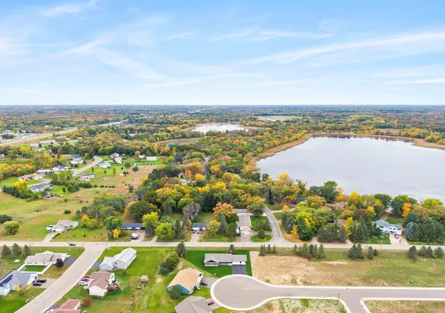 Photo 3 of Single family home for sale at 1058 241st Lane Ne, Bethel, MN 55005 | MLS# 7127399 | Listing updated on 2026-10-09