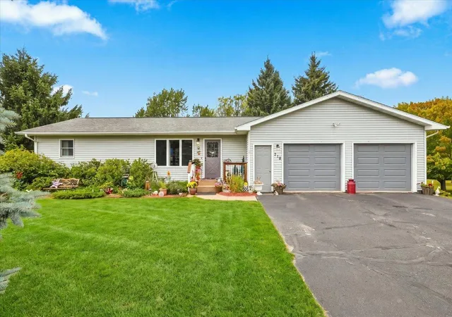 Photo 2 of Sale Pending at 218 Blue Sky Dr, Glenwood City, WI 54013 | MLS# 7127402 | Listing updated on 2026-08-31