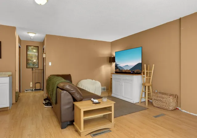 Photo 3 of Sale Pending at 1501 4th Street E, Hastings, MN 55033 | MLS# 7127411 | Listing updated on 2026-08-21