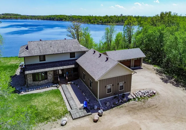 Photo 3 of Single family home for sale at 36968 Co Hwy 60, Frazee, MN 56544 | MLS# 7127428 | Listing updated on 2026-09-12