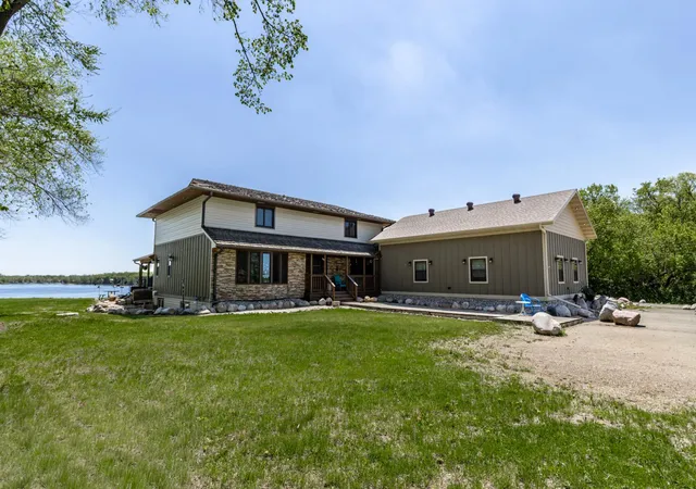 Photo 3 of Single family home for sale at 36968 Co Hwy 60, Frazee, MN 56544 | MLS# 7127428 | Listing updated on 2026-09-12