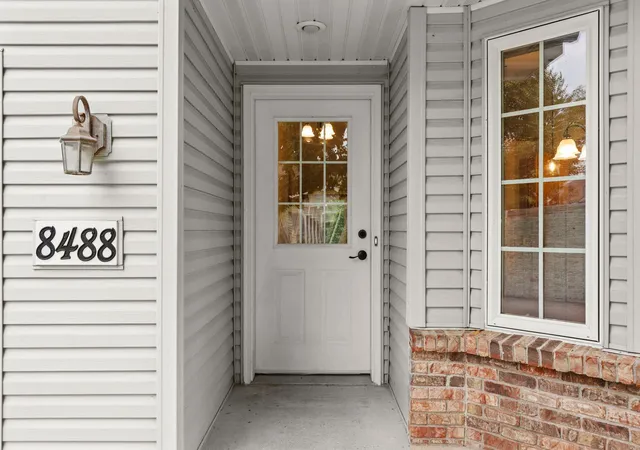 4th image of 8488 Powers Pl, Chanhassen, MN 55317 | MLS# 7127450