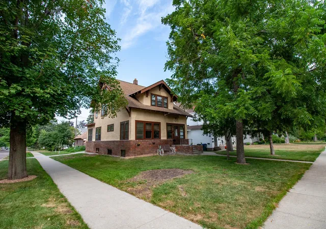 3rd image of 622 S Union Ave, Fergus Falls, MN 56537 | MLS# 7127458
