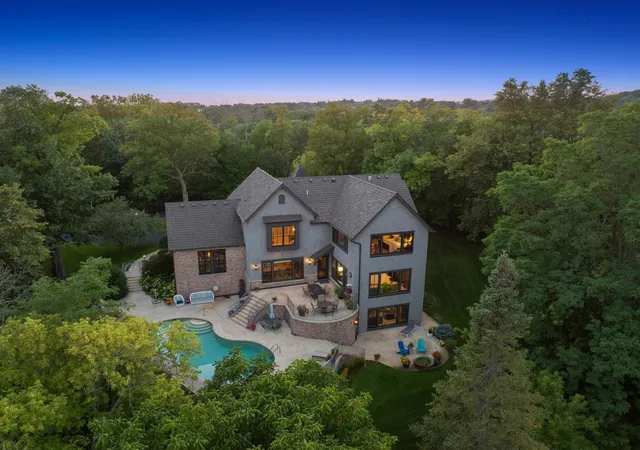 Photo 4 of Single family home for sale at 1070 Ferndale Rd W, Wayzata, MN 55391 | MLS# 7127462 | Listing updated on 2026-09-21