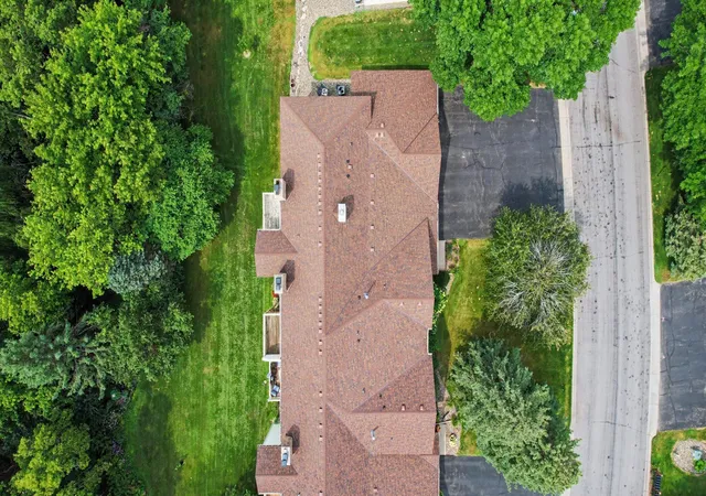 Listing Photo 2 - Condo for sale in building located at 4213 Oakmede Ln, White Bear Lake, MN 55110 - Unit #120D