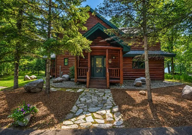 3rd image of 29772 Huxtable Point Rd, Merrifield, MN 56465 | MLS# 7127504