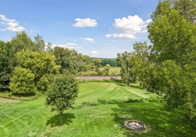 Photo 4 of Single family home for sale at 1118 W State St, Belle Plaine, MN 56011 | MLS# 7127508 | Listing updated on 2026-10-06