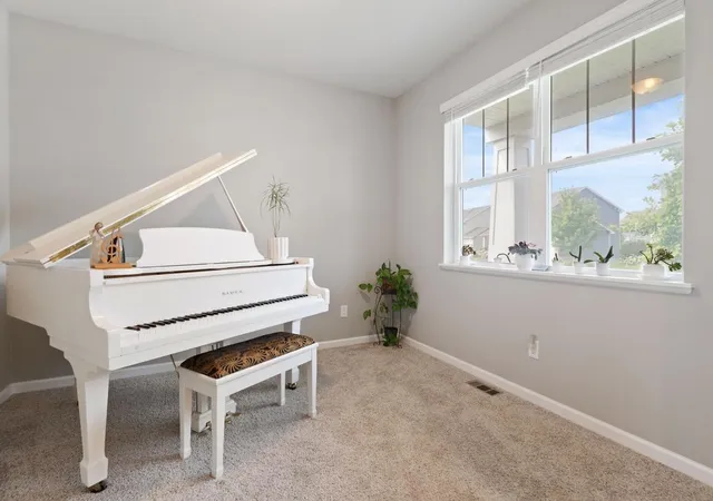 Photo 4 of Single family home for sale at 4040 Zircon Ln N, Minneapolis, MN 55446 | MLS# 7127514 | Listing updated on 2026-08-16