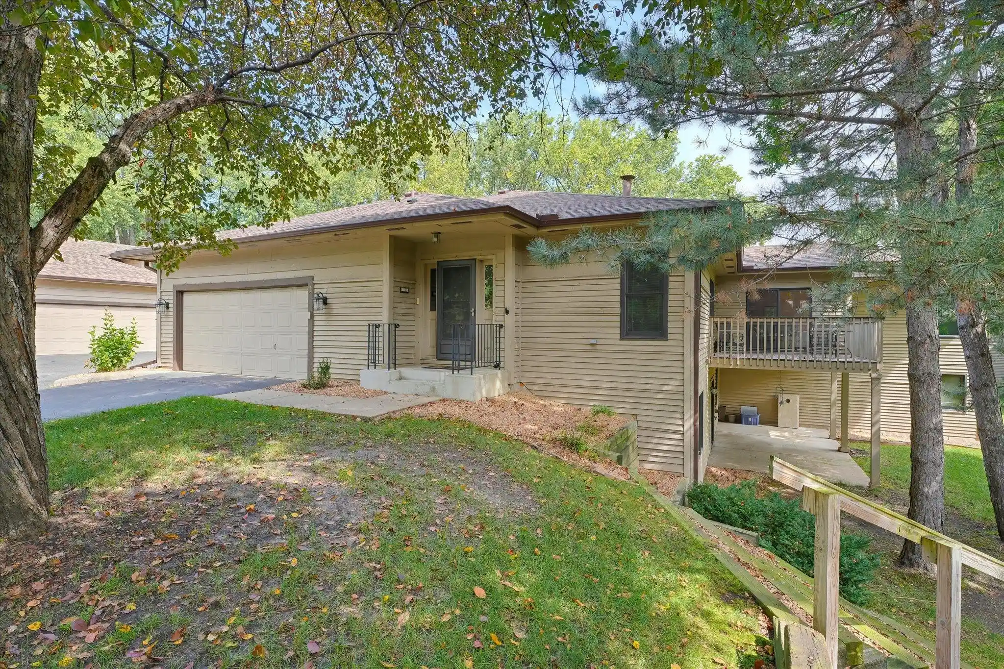 Photo 1 of Single family home for sale at 1900 Victoria Rd S #J, Saint Paul, MN 55118 | MLS# 7127560 | Listing updated on 2026-10-25