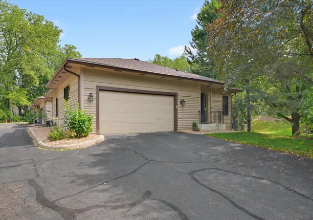 Photo 2 of Single family home for sale at 1900 Victoria Rd S #J, Saint Paul, MN 55118 | MLS# 7127560 | Listing updated on 2026-09-14