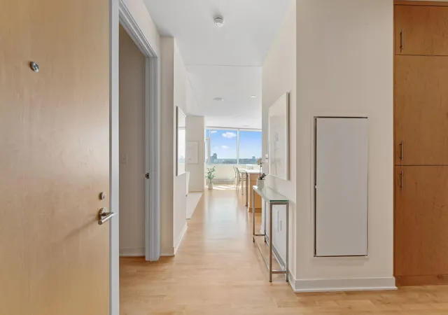 Photo 3 of Condo for sale at 3209 Galleria #1003, Minneapolis, MN 55435 | MLS# 7127578 | Listing updated on 2026-09-19