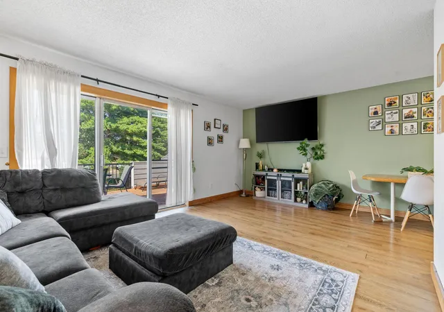 Photo 4 of Single family home for sale at 14260 Estates Ave, Saint Paul, MN 55124 | MLS# 7127593 | Listing updated on 2026-10-04