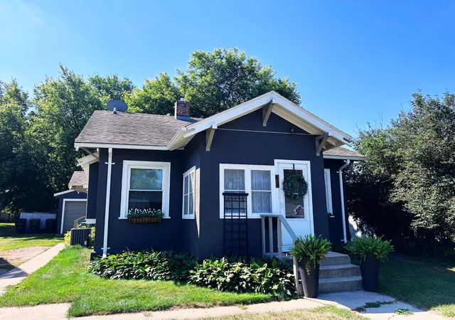 2nd image of 514 5Th Ave E, Alexandria, MN 56308 | MLS# 7127597