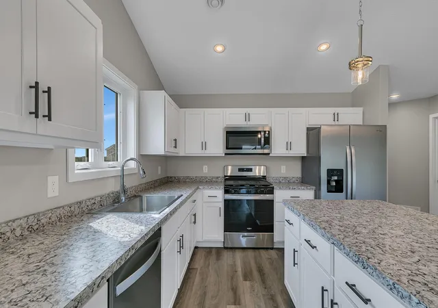 2nd image of 24289 Forest View Cir, Saint Augusta, MN 56301 | MLS# 7127609