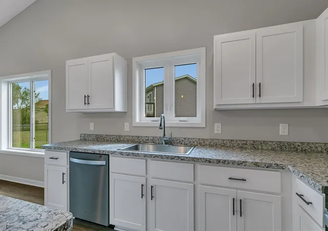 4th image of 24289 Forest View Cir, Saint Augusta, MN 56301 | MLS# 7127609