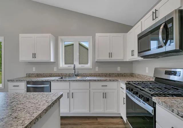 5th image of 24289 Forest View Cir, Saint Augusta, MN 56301 | MLS# 7127609
