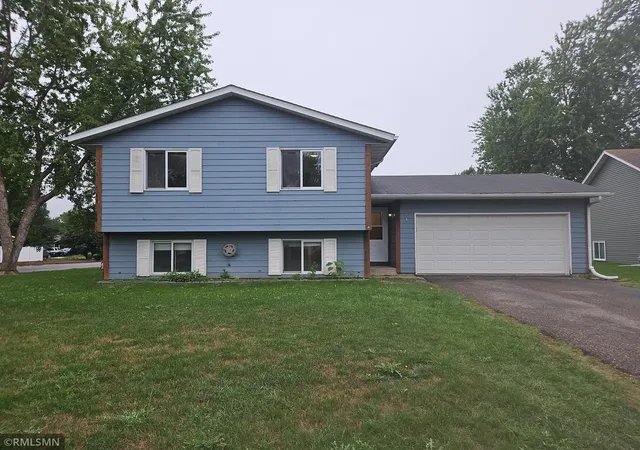 1st image of 5308 184th St W, Farmington, MN 55024 | MLS# 7127611