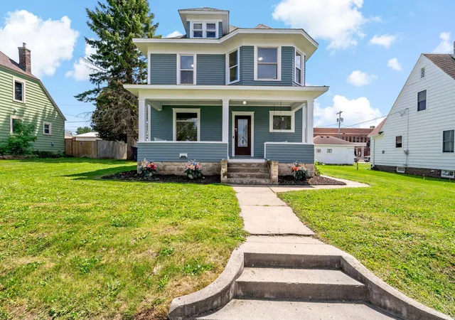 1st image of 615 1st St, Kenyon, MN 55946 | MLS# 7127623