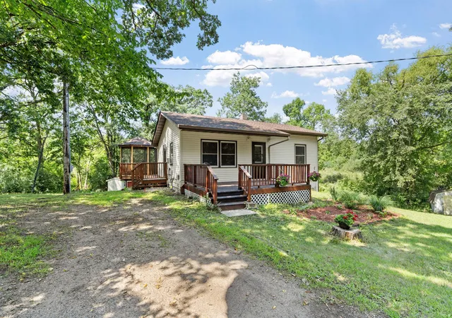 Photo 1 of Single family home for sale at 16321 Iresfeld Ave Nw, Clearwater, MN 55320 | MLS# 7127627 | Listing updated on 2026-09-22