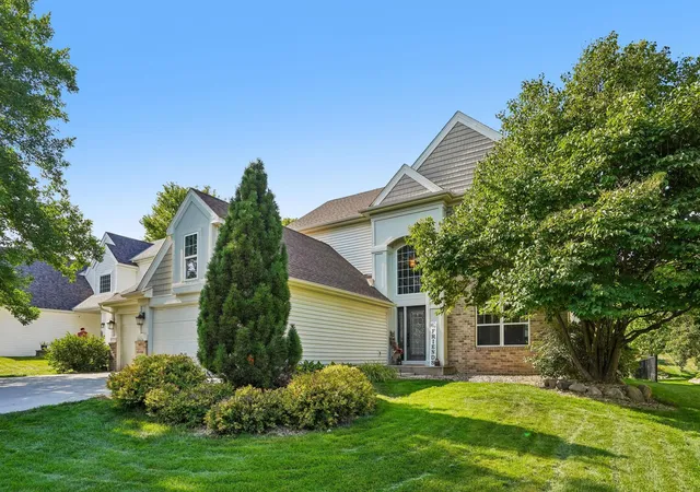 2nd image of 12852 44th Pl Ne, Saint Michael, MN 55376 | MLS# 7127640