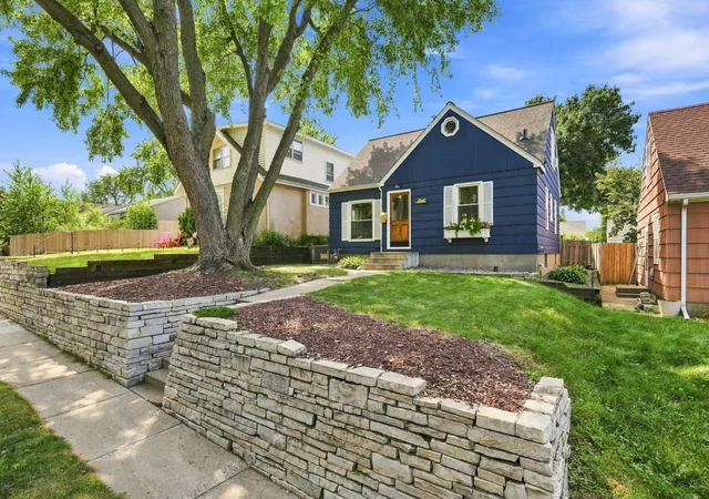 1st image of 2840 Brunswick Ave S, Minneapolis, MN 55416 | MLS# 7127642