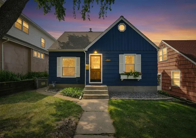 22nd image of 2840 Brunswick Ave S, Minneapolis, MN 55416 | MLS# 7127642