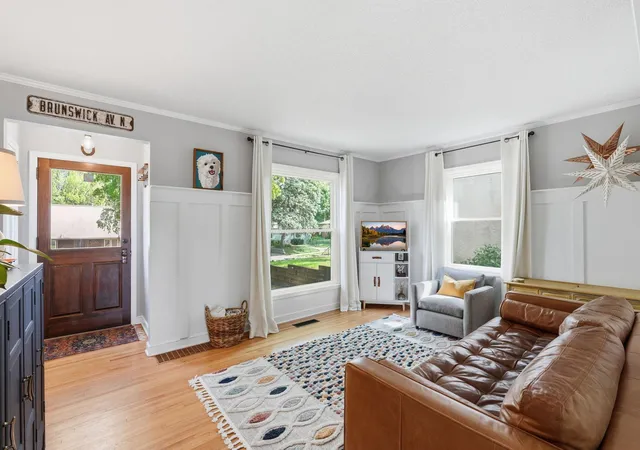 Photo 3 of Sale Pending at 2840 Brunswick Ave S, Minneapolis, MN 55416 | MLS# 7127642 | Listing updated on 2026-08-30