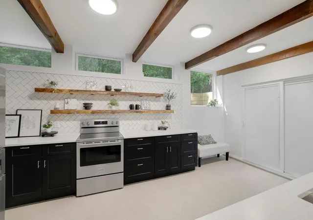 5th image of 5111 Colonial Dr, Minneapolis, MN 55416 | MLS# 7127644