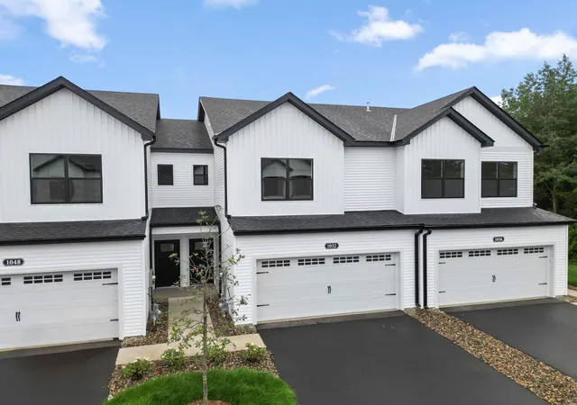 Photo 1 of Single family home for sale at 1052 130th Court E, Rosemount, MN 55068 | MLS# 7127647 | Listing updated on 2026-10-05