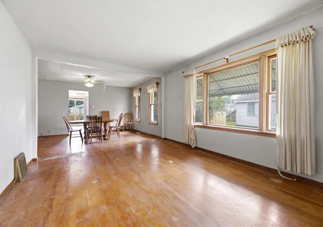Photo 3 of Single family home for sale at 419 E Broadway St, Winona, MN 55987 | MLS# 7127670 | Listing updated on 2026-08-20