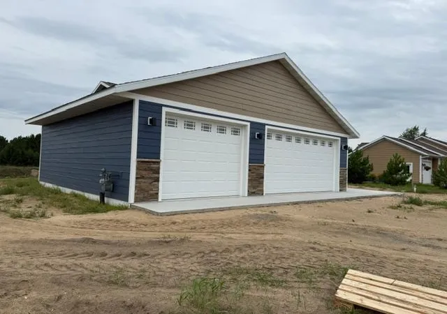 Photo 3 of Single family home for sale at 1320 Whiting Rd Nw #38, Bemidji, MN 56601 | MLS# 7127674 | Listing updated on 2026-09-28
