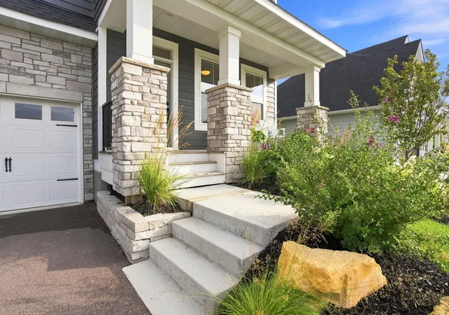 2nd image of 5392 Rolling Hills Pkwy, Chaska, MN 55318 | MLS# 7127679