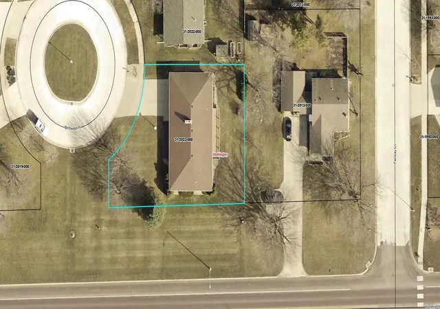 Photo 55 of Single family home for sale at 1604 Birchwood Pl, Worthington, MN 56187 | MLS# 7127688 | Listing updated on 2026-10-08