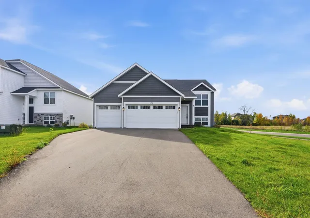 Photo 1 of Single family home for sale at 4791 163rd Street N, Hugo, MN 55038 | MLS# 7127721 | Listing updated on 2026-10-17