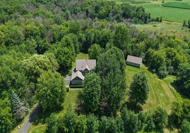 Photo 1 of Single family home for sale at 4749 S Lake Sarah Dr, Maple Plain, MN 55359 | MLS# 7127737 | Listing updated on 2026-10-29