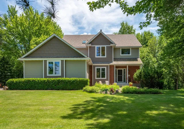 1st image of 4749 S Lake Sarah Dr, Maple Plain, MN 55359 | MLS# 7127737
