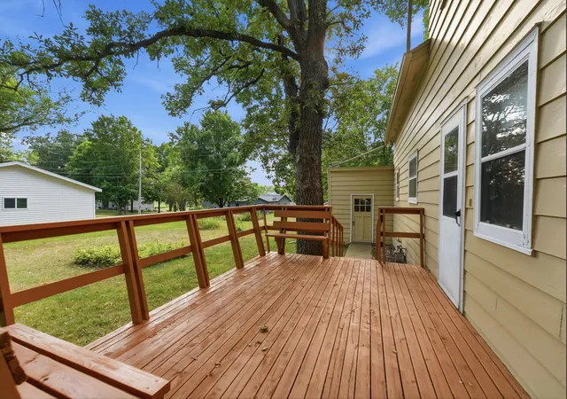 Photo 4 of Single family home for sale at 1018 8th Avenue E, Alexandria, MN 56308 | MLS# 7127752 | Listing updated on 2026-09-22