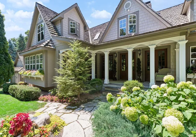 Photo 1 of Single family home for sale at 6880 Lotus Trl, Chanhassen, MN 55317 | MLS# 7127757 | Listing updated on 2026-09-06