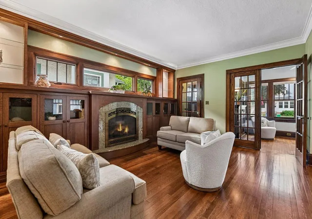 Photo 4 of Single family home for sale at 4733 Bryant Ave S, Minneapolis, MN 55419 | MLS# 7127758 | Listing updated on 2026-09-19
