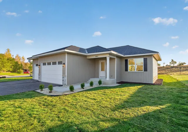 Photo 2 of Single family home for sale at 6667 Cedar Hills Dr, Cannon Falls, MN 55009 | MLS# 7127766 | Listing updated on 2026-10-23