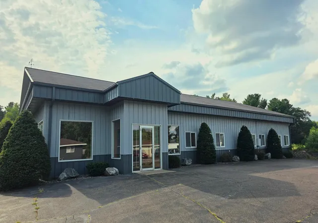 1st image of 1210 Mansfield St, Chippewa Falls, WI 54729 | MLS# 7127773
