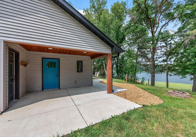 2nd image of 342 Paulsen Lake Ct, Osceola, WI 54020 | MLS# 7127799
