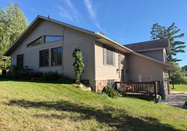 Photo 2 of Single family home for sale at 707 5th Street S, Walker, MN 56484 | MLS# 7127803 | Listing updated on 2026-09-12