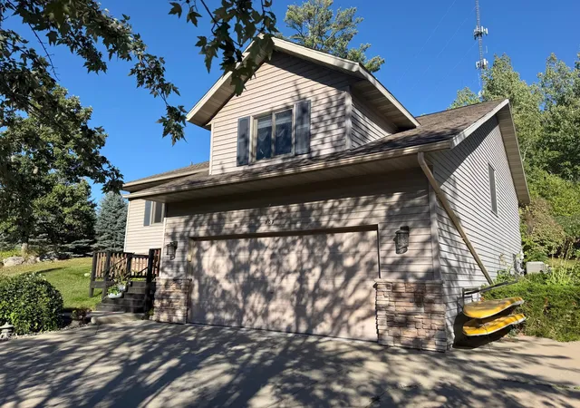 Photo 3 of Single family home for sale at 707 5th Street S, Walker, MN 56484 | MLS# 7127803 | Listing updated on 2026-09-12