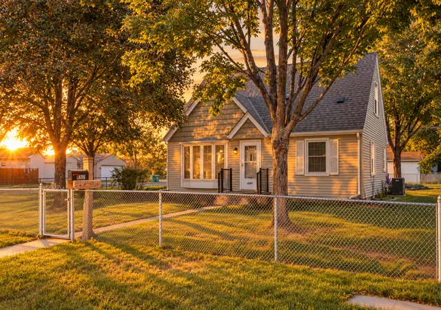 Photo 1 of Single family home for sale at 8101 2nd Avenue S, Minneapolis, MN 55420 | MLS# 7127811 | Listing updated on 2026-10-03
