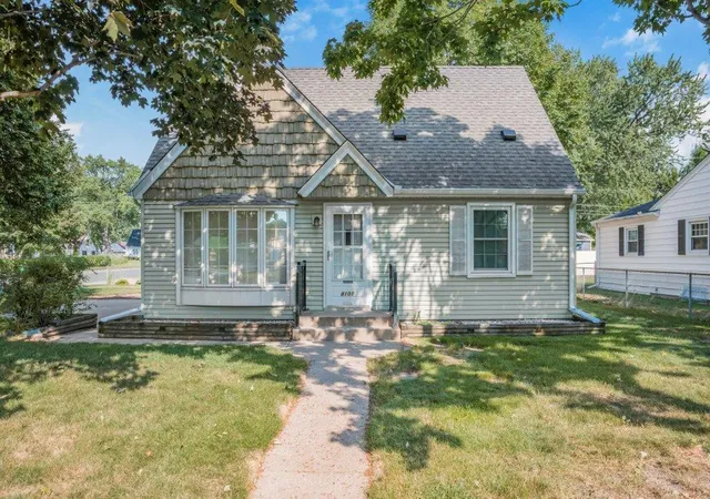 Photo 2 of Single family home for sale at 8101 2nd Avenue S, Minneapolis, MN 55420 | MLS# 7127811 | Listing updated on 2026-10-03