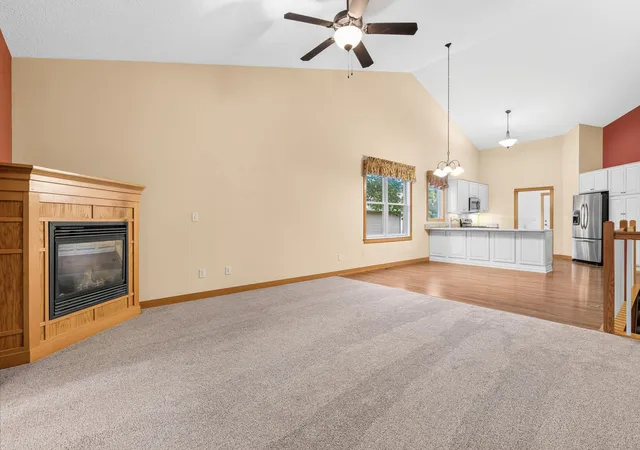 Photo 4 of Single family home for sale at 5845 Oakgreen Ct N, Stillwater, MN 55082 | MLS# 7127828 | Listing updated on 2026-10-23